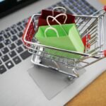 how to shop for clothes online